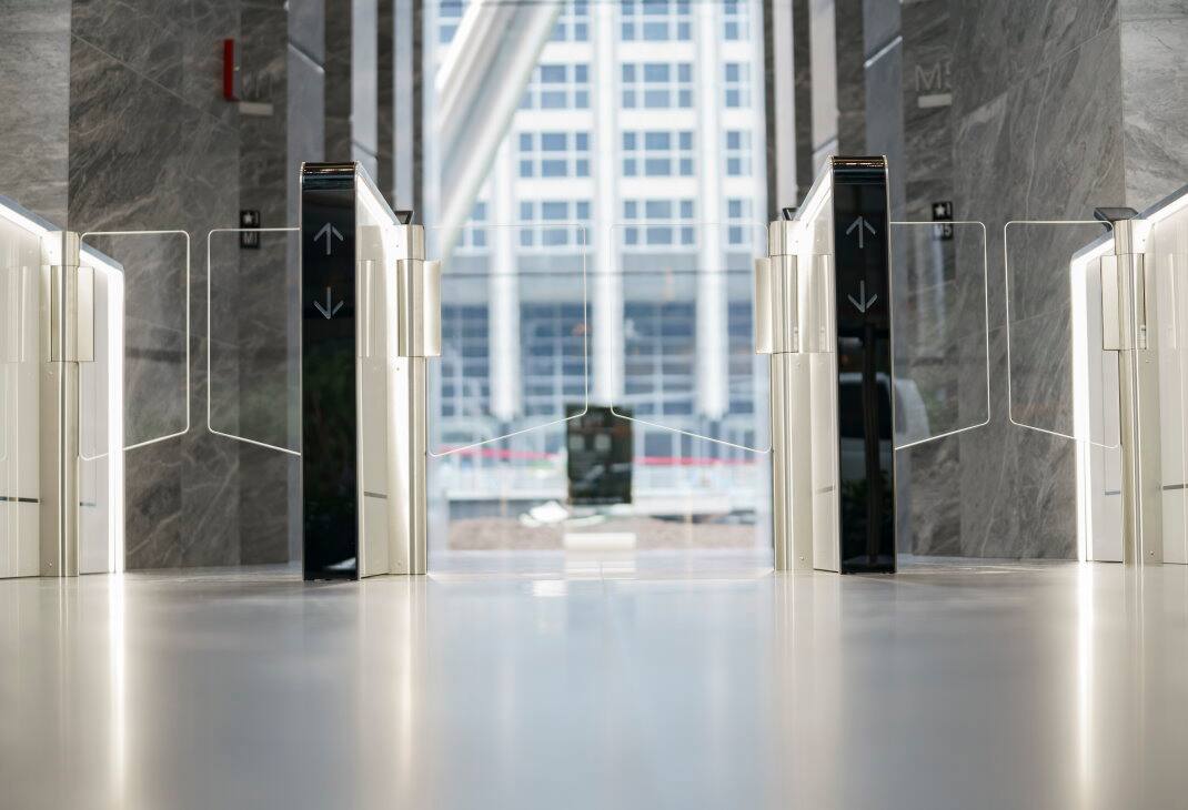 img_110_North_Wacker_13_1070x730