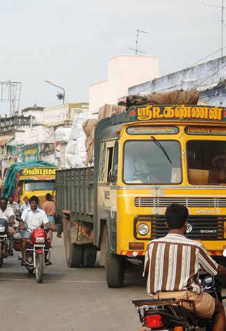 LOS ACCIDENTES DE CARRETERA TOMAN 1 VIDA CADA 4 MINUTOS EN INDIA