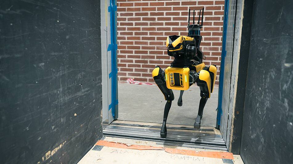 img_KONE-ACTOR-construction-site-robot-dog-04