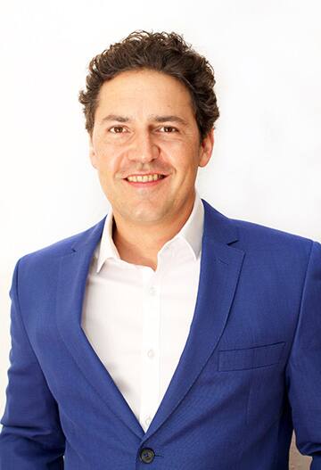 Julian-Hill-Landolt