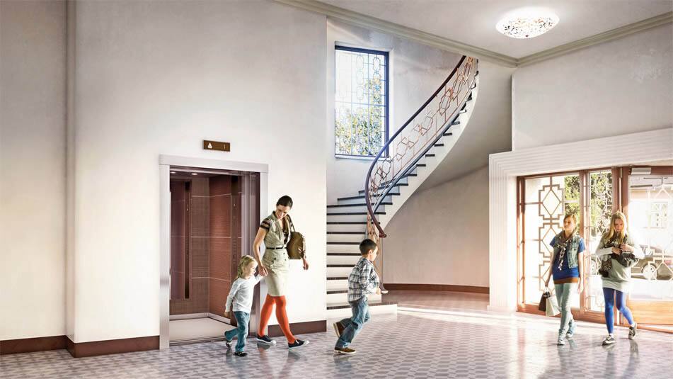 img_eu-old-lobby-family