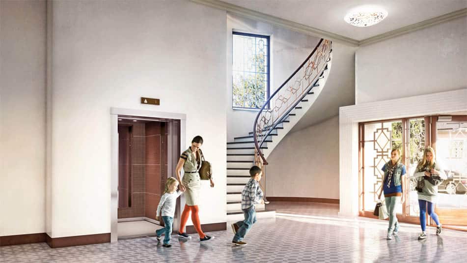 img_eu-old-lobby-family